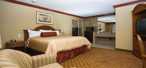 фото отеля Thunderbird Lodge Riverside (California)