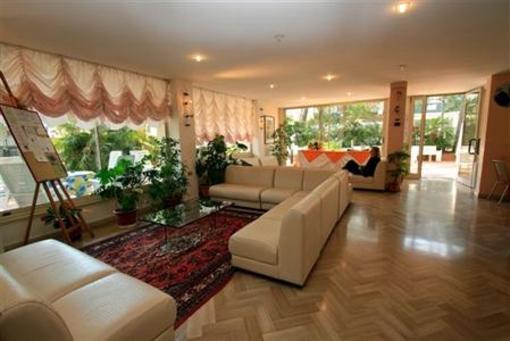 фото отеля Residence Brown Apartments Rimini