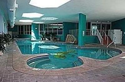 фото отеля ResortQuest Rentals at The Caribe Resort