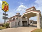 фото отеля Super 8 Motel San Antonio Near Seaworld