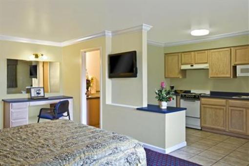 фото отеля Americas Best Value Inn & Suites-Clovis Fresno