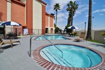 фото отеля Best Western Plus Placentia Inn & Suites