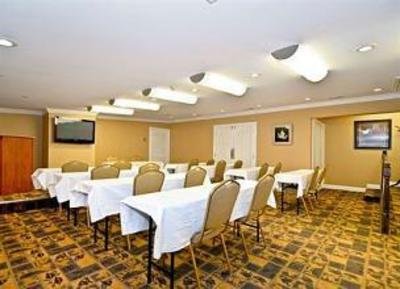 фото отеля BEST WESTERN PLUS Kingsland