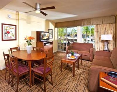 фото отеля Winners Circle Beach and Tennis Hotel Solana Beach