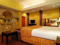 Vista Inn & Suites - Warner Robins