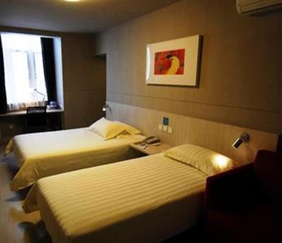 фото отеля Jin Jiang Inn Wuhan Liuduqiao