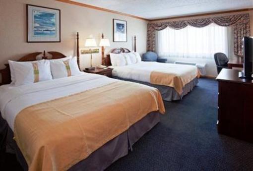 фото отеля Holiday Inn Port Washington