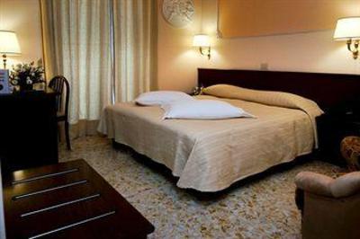 фото отеля Central Hotel Sorrento