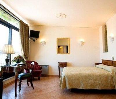 фото отеля Central Hotel Sorrento