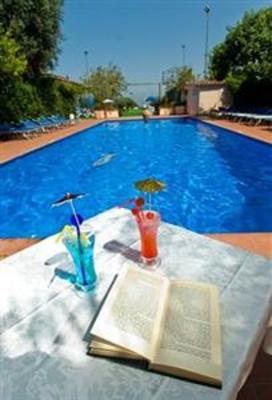 фото отеля Central Hotel Sorrento