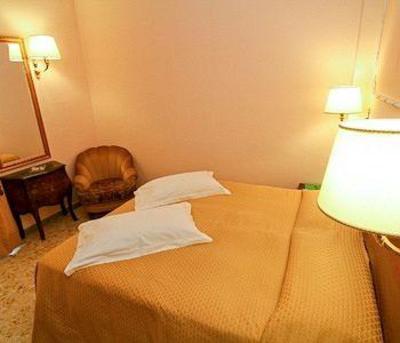 фото отеля Central Hotel Sorrento