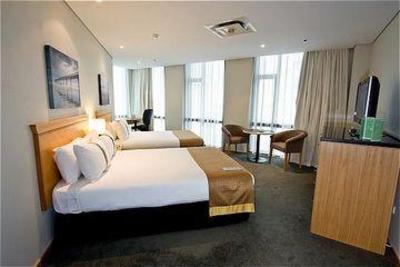 фото отеля Holiday Inn City Centre Christchurch