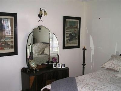 фото отеля Nightingale Falls Farm Stay Retreat