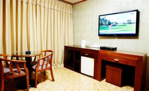 фото отеля Jeju Golf Hotel