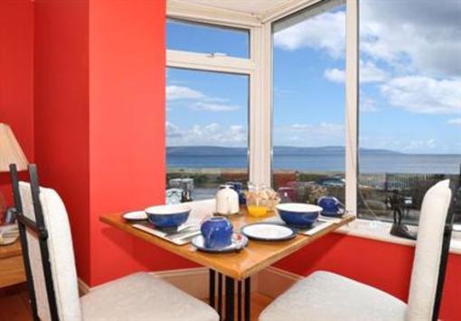 фото отеля Claremount House Bed & Breakfast Galway