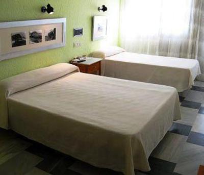 фото отеля Hostal Las Gaviotas Níjar