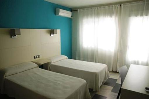фото отеля Hostal Las Gaviotas Níjar