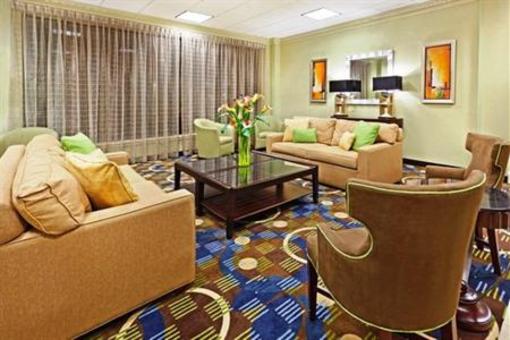 фото отеля Holiday Inn Express Blowing Rock South