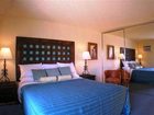 фото отеля Lemon Tree Hotel and Suites