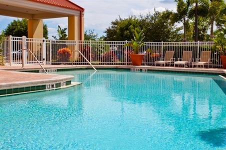 фото отеля Holiday Inn Express Hotel & Suites Universal Studios Orlando