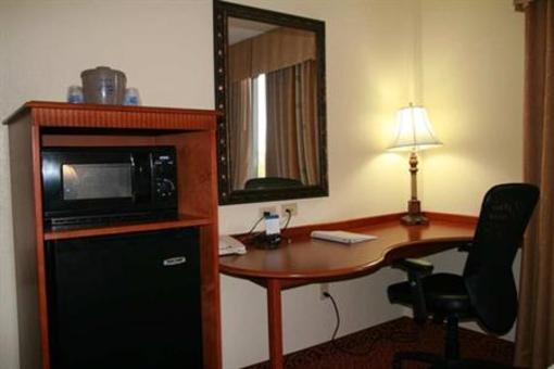 фото отеля Hampton Inn & Suites McComb