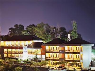 фото отеля Villa Kampung Batu