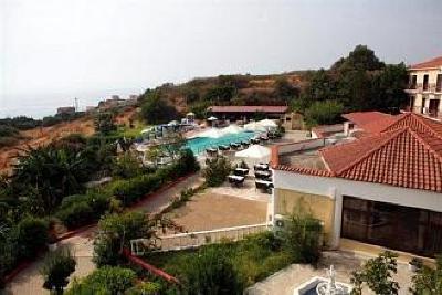 фото отеля Karavados Beach Hotel