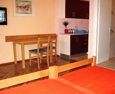 фото отеля Apartmani Johnny