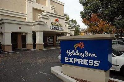 фото отеля Holiday Inn Express Sacramento Convention Center