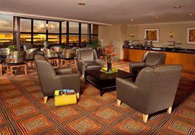 фото отеля Sheraton Crescent Hotel