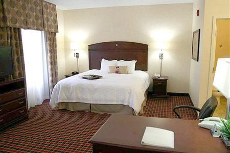 фото отеля Hampton Inn & Suites Drayton Airport Englewood (Ohio)